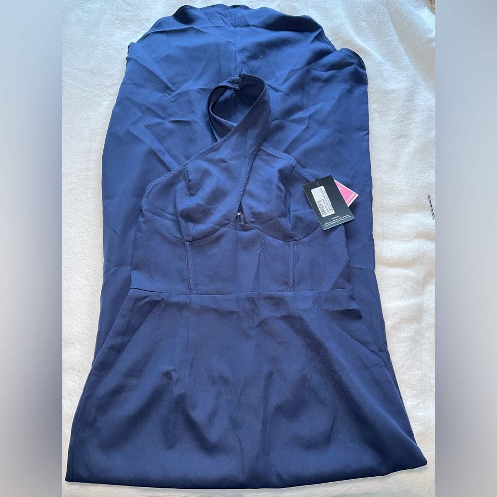 PrettyLittleThing Formal Dress